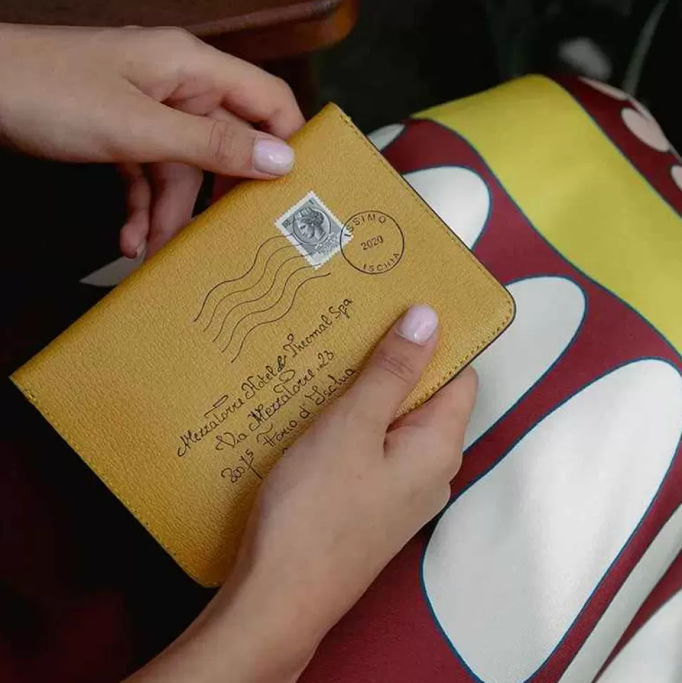 Mezzatorre-ISSIMO X Anya Hindmarch Passport Holder Mezzatorre